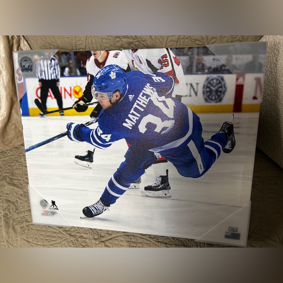Auston Matthews Toronto Maple Leafs Canvas NHL - Picture 1 of 5
